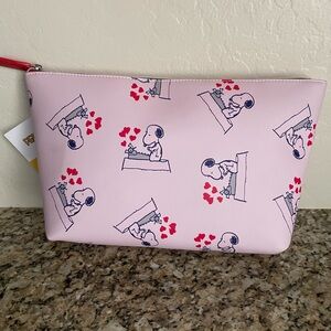 Peanuts Snoopy Pink 💕 Cosmetics Bag